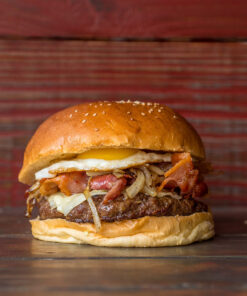 16 - Hamburguesa con Queso, Panceta, Huevo y Cebolla caramelizada